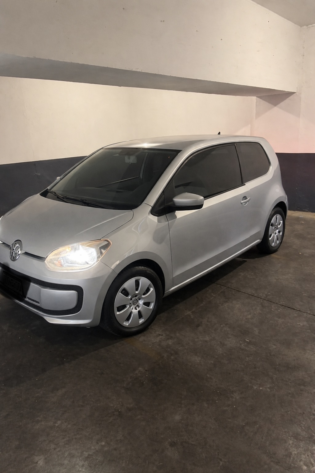 Volkswagen Up lateral